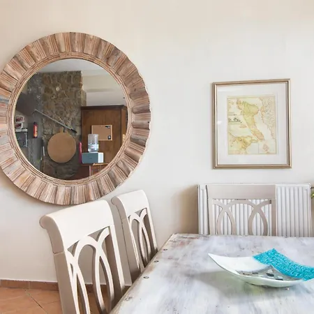 בית נופש Kosta's House Valanio