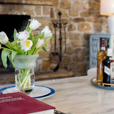 Kosta's House בית נופש Valanio