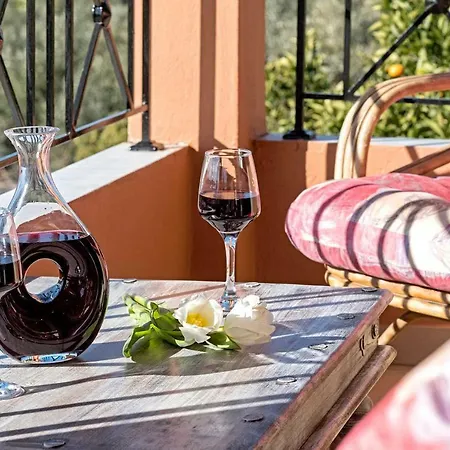 Kosta's House * Valanio