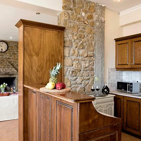 בית נופש Kosta's House