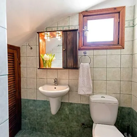 Kosta's House Valanio