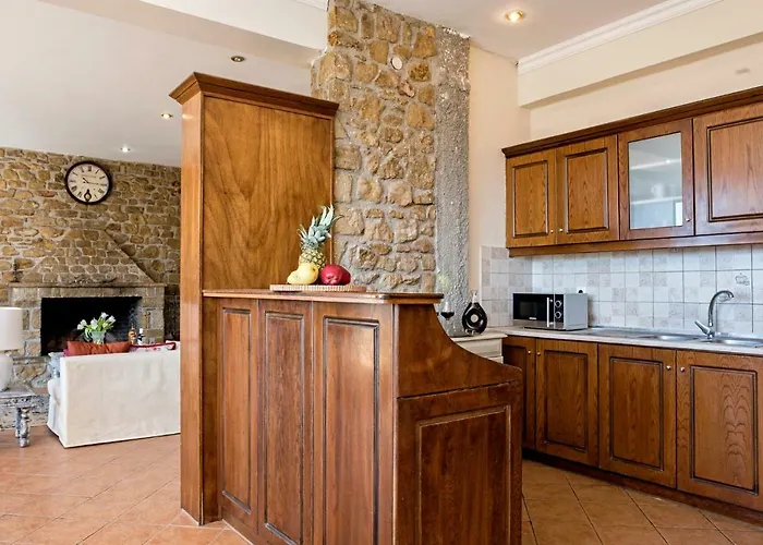 Kosta's House * Valanio