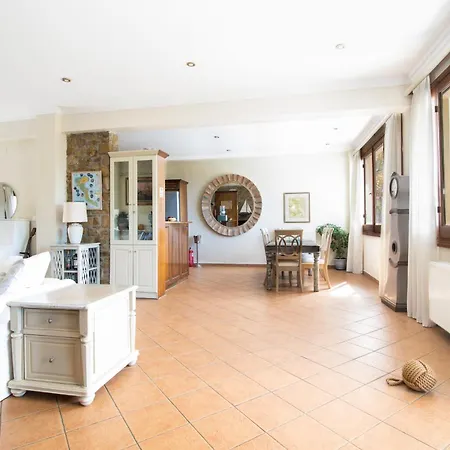 Kosta's House 펜션